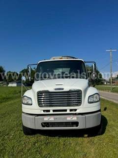 2013 Freightliner Garbage Truck