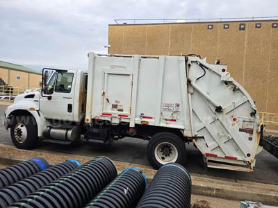 2015 International 4300 Garbage Truck