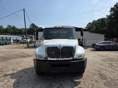 2005 International 4300 DT466 Garbage Truck Dumpster Delivery