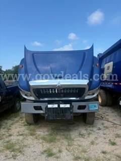 2011 International 7500 Garbage Truck