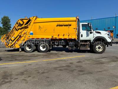 2020 International HV613