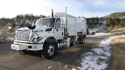 2008 International WorkStar 7400 Garbage Truck