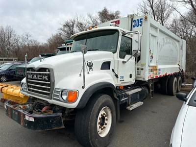 2005 Mack Granite CV713 Garbage Truck
