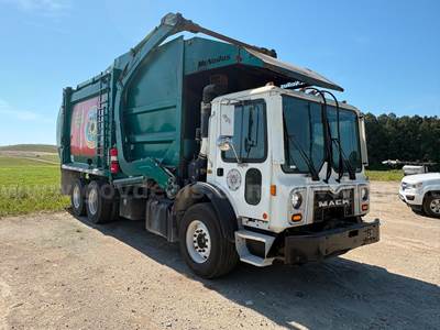 2013 Mack MRU613