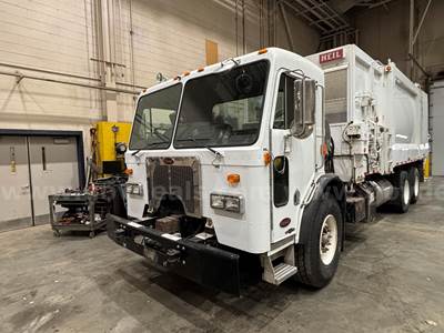 2009 Peterbilt 320 Side Load Garbage Truck
