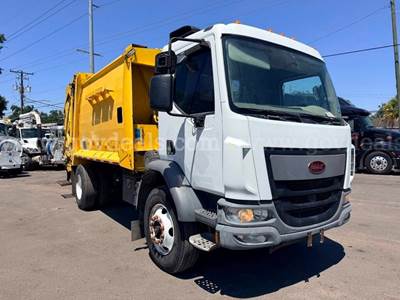 2017 Peterbilt COE 220