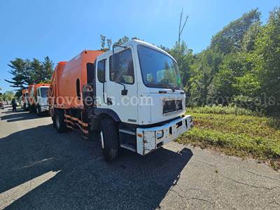 2020 Autocar Xpert Garbage Trucks