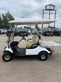 Yamaha Golf Cart (New Batteries)