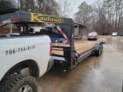 2022 24ft  Gooseneck Tilt Trailer