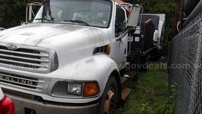 2006 Sterling Acterra Grappler Body