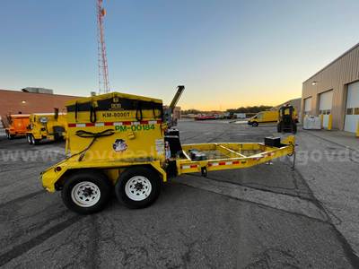 2014 KM International EQ-KM-T2 Hot Oil / Asphalt Distributor Truck