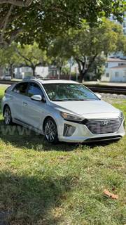 2019 Hyundai Ioniq Hybrid