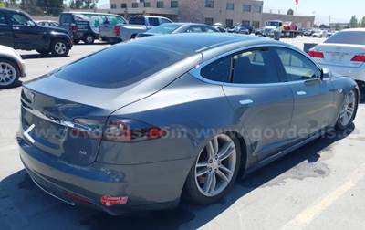 2013 Tesla Model S