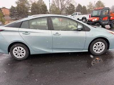 2016 Toyota Prius Two