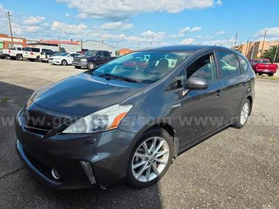 2013 Toyota Prius V Five