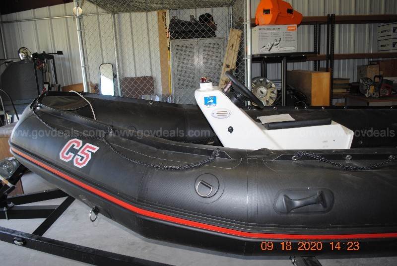 2001 Zodiac Boat, Trailer, and Motor For Sale Versailles, KY 2558