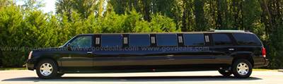2005 Cadillac Escalade Limousine - Select a cab style - Limousine