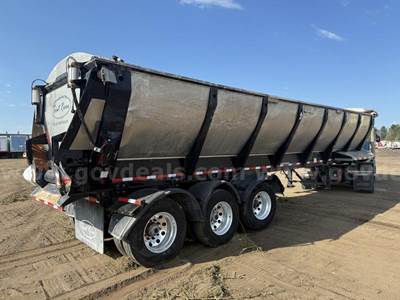 2025 Trout River Live Floor Trailer