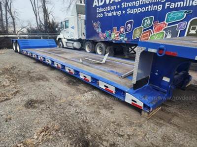 2015 Fontaine Lowboy Trailer