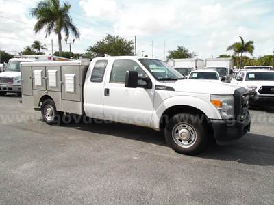 Ford F-250 Extended Cab Animal Control ACO Pickup Truck
