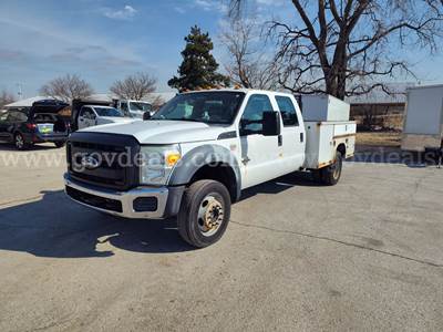 2011 4x4 Ford F550SD Quad Cab Utility Truck