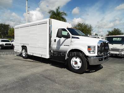 2019 Ford F750 Beverage Delivery Service Truck