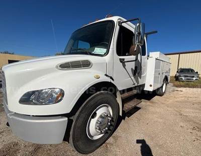 2007 Freightliner M2 106 Mechanic / Service Truck