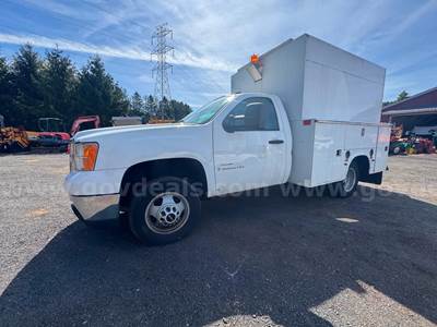 2008 GMC Sierra Service Truck 3500HD Diesel 4x4