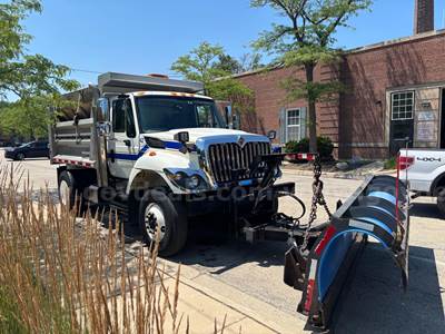 2009 International 7400 Dump Truck