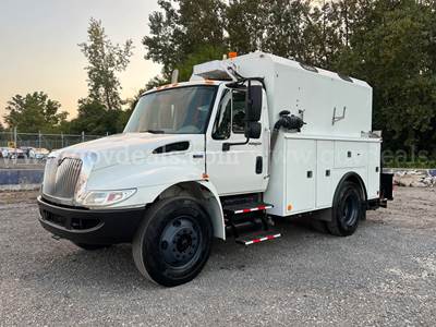 45K Miles* - 2014 International DuraStar 4300 Enclosed Utility Truck - Clean, Auto Trans, Refurbished - Ready for Work
