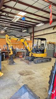 2015 Caterpillar 304E2 Mini Excavator