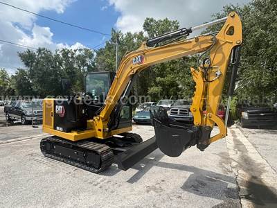 2025 CAT 305.5E2 New/Unused Mini Excavator