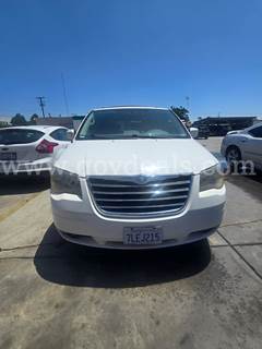 2010 Chrysler Town & Country Touring