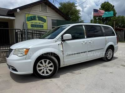 2016 Chrysler Town & Country