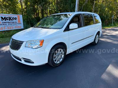2015 Chrysler Town & Country Touring