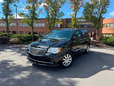 2016 Chrysler Town & Country/ Touring