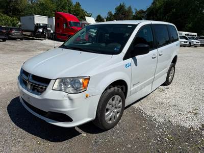 2016 Dodge Grand Caravan RT SE Passenger Van- ADA