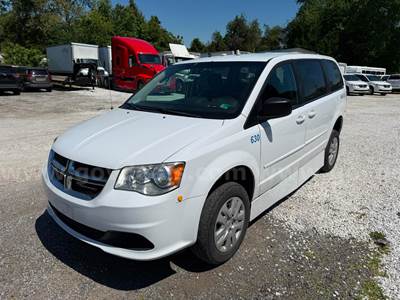 2017 Dodge Grand Caravan RT SE Passenger Van- ADA