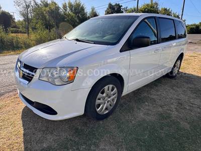 2016 Dodge Grand Caravan SE Minivan