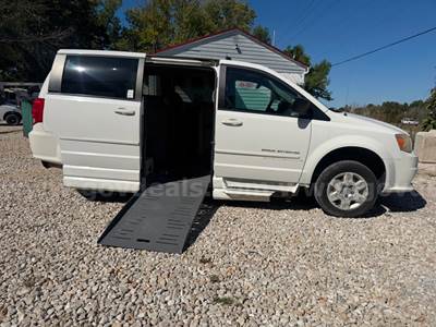 2011 Dodge Grand Caravan Braun Entervan Wheelchair Handicap Minivan