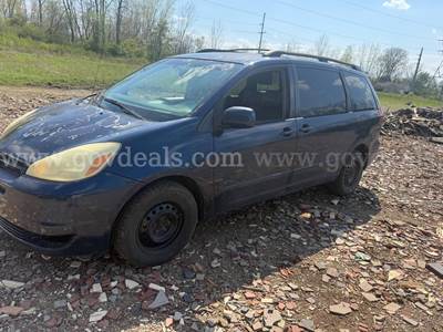 2004 Toyota Sienna