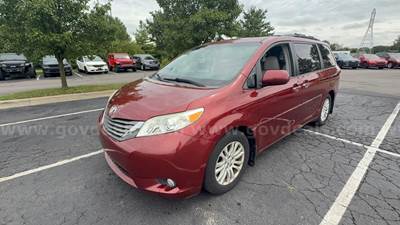 2012 Toyota Sienna