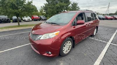 2012 Toyota Sienna
