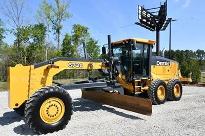 2016 John Deere 672G Articulated Motor Grader
