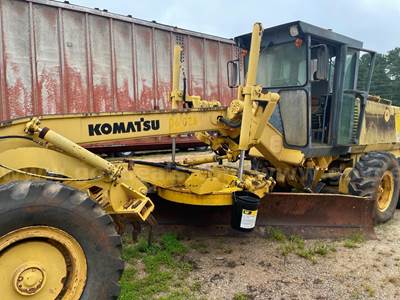 1998 Komatsu GD650A-2CY Motor Grader