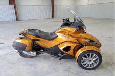 2014 Can-Am Spyder ST/STS/ST Limited