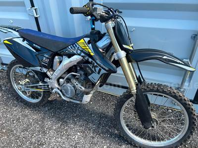 Nice looking 2009 Suzuki RMZ 250 race bike with new decals