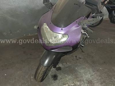 2003 Suzuki GSXR 600 motorcycle
