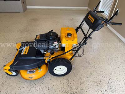 Cub Cadet CC 800 ES Wide-Area Commercial Walk Behind Mower