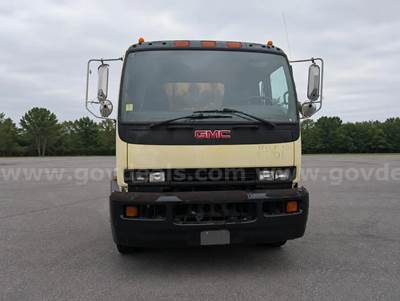 2008 GMC Rack Body Scorpion  Attenuator Truck mounted on rear